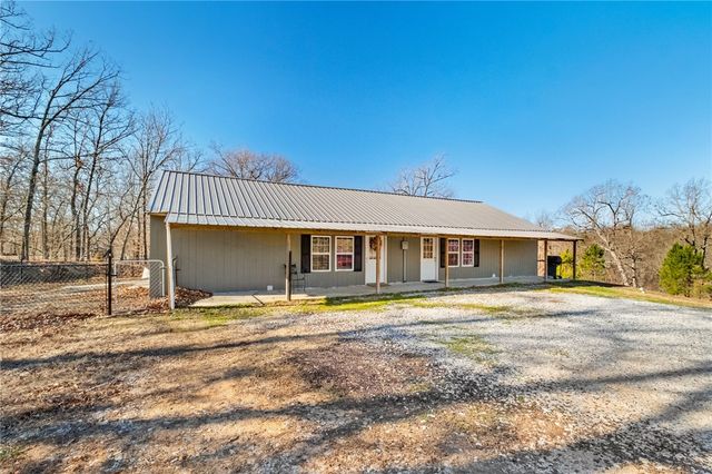 470484 E 723 Road, Westville, OK 74965