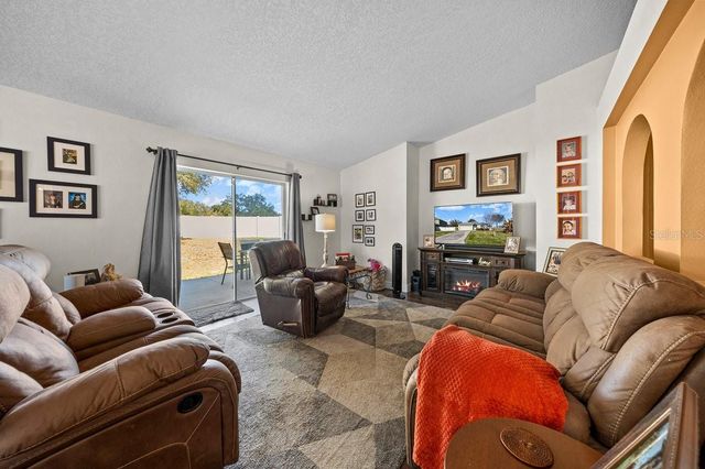 895 VANDERBILT DRIVE, Eustis, FL 32726