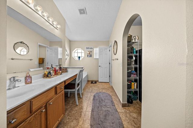 895 VANDERBILT DRIVE, Eustis, FL 32726