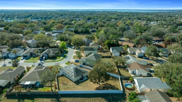 895 VANDERBILT DRIVE, Eustis, FL 32726