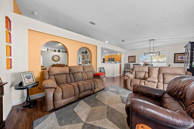 895 VANDERBILT DRIVE, Eustis, FL 32726