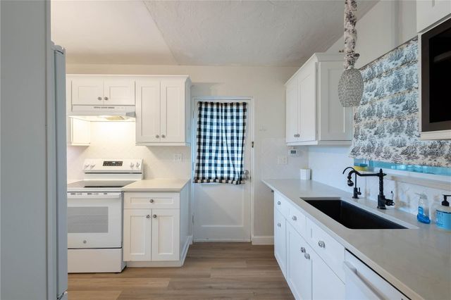 314 4TH AVENUE SW, Ruskin, FL 33570