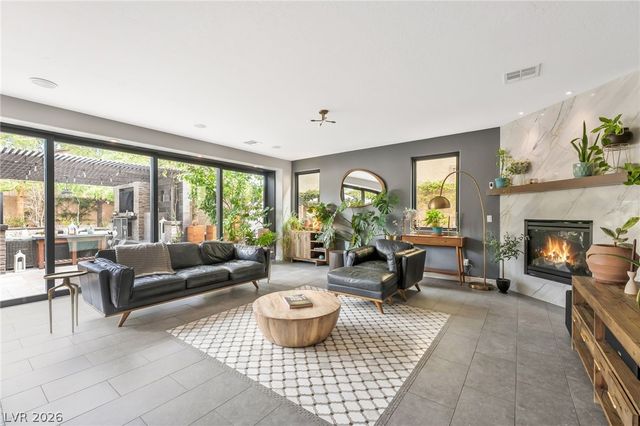 2648 Freshly Brewed Court, Henderson, NV 89052