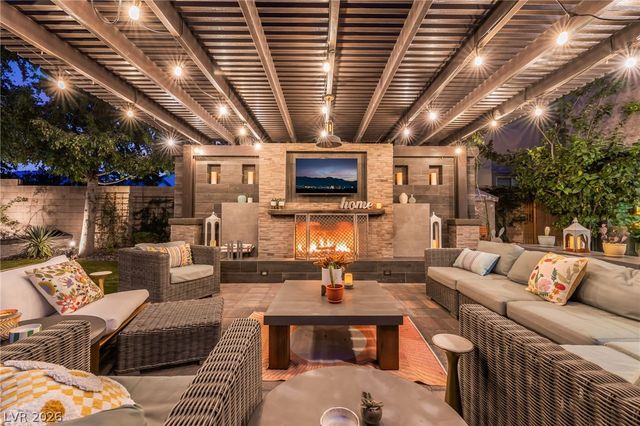 2648 Freshly Brewed Court, Henderson, NV 89052