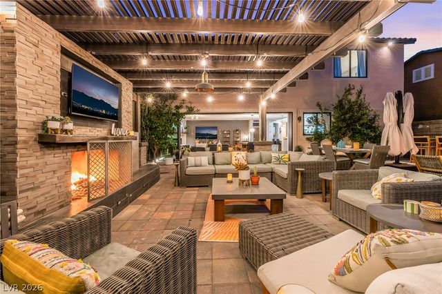 2648 Freshly Brewed Court, Henderson, NV 89052