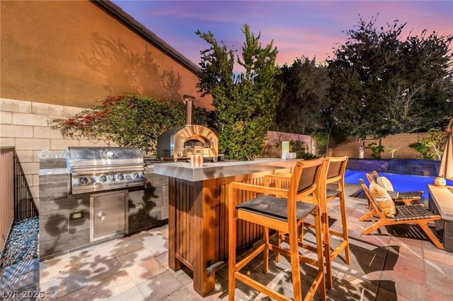 2648 Freshly Brewed Court, Henderson, NV 89052