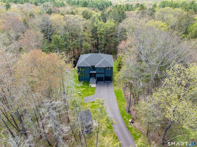 77 Paxton Court, Goshen, CT 06756