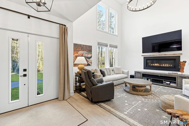 77 Paxton Court, Goshen, CT 06756