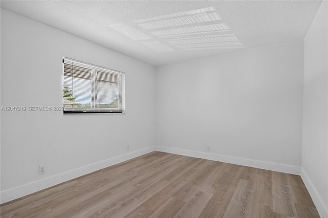 615 NE 26th Street 7, Wilton Manors, FL 33305