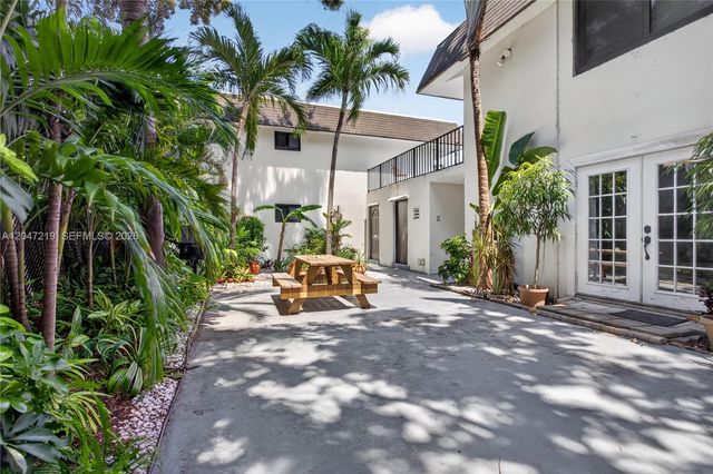 615 NE 26th Street 7, Wilton Manors, FL 33305