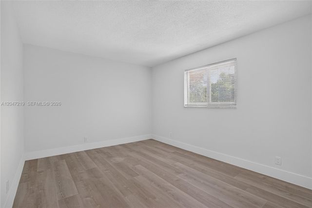 615 NE 26th Street 7, Wilton Manors, FL 33305
