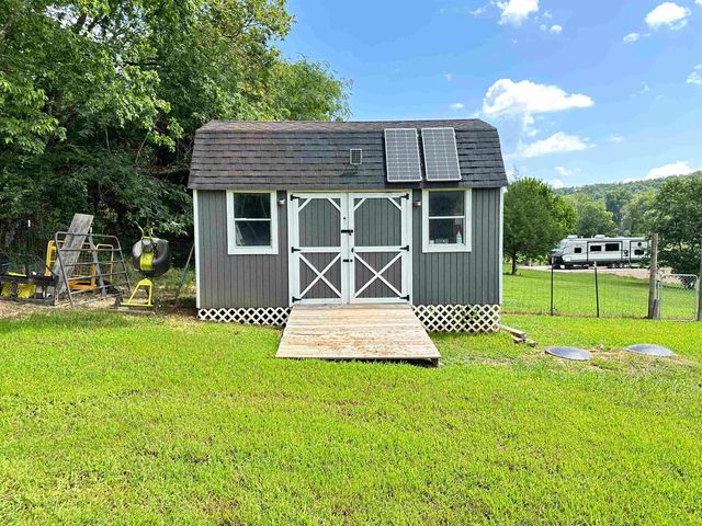 96 Pine Hollow, Hardy, AR 72542