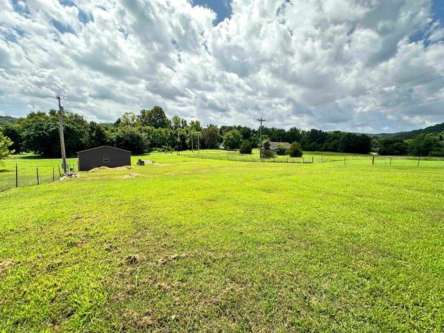96 Pine Hollow, Hardy, AR 72542