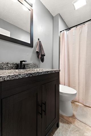 2190 Crocus Street, Portage, IN 46368