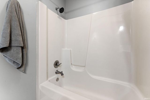 2190 Crocus Street, Portage, IN 46368