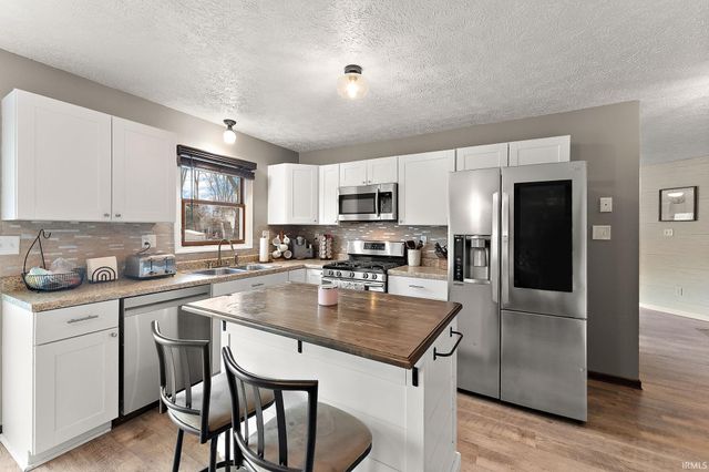 2190 Crocus Street, Portage, IN 46368