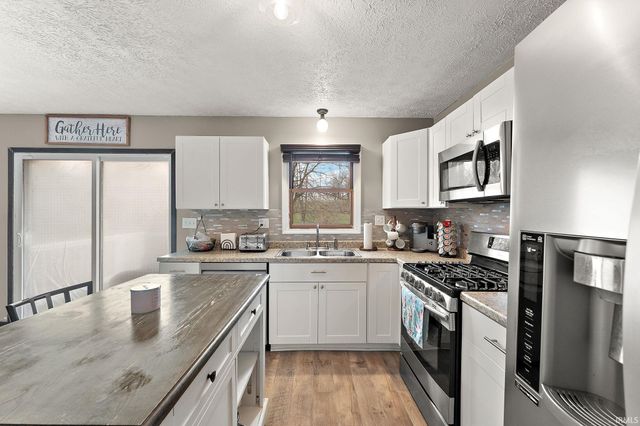 2190 Crocus Street, Portage, IN 46368