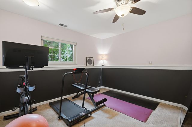 2661 W South Boulevard, Troy, MI 48098