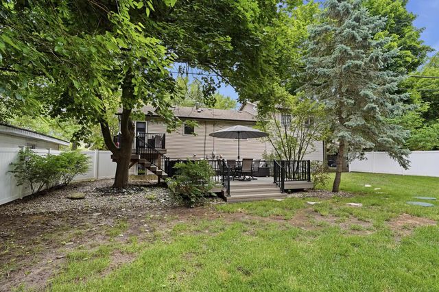2661 W South Boulevard, Troy, MI 48098