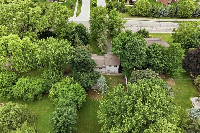 2661 W South Boulevard, Troy, MI 48098
