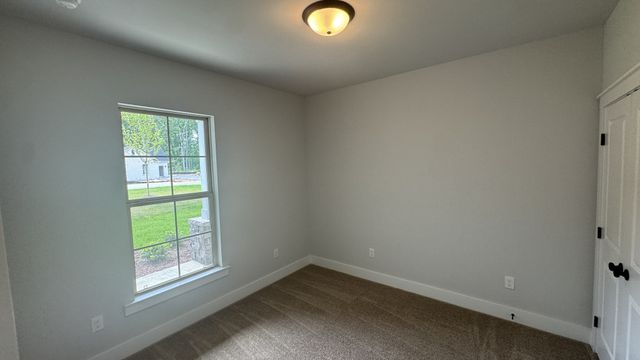 8663 Turnbull Dr, Pleasant View, TN 37146