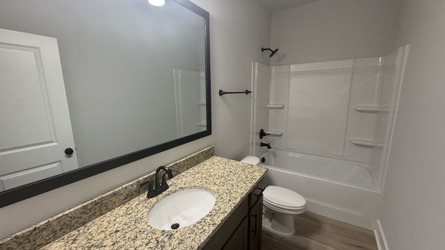 8663 Turnbull Dr, Pleasant View, TN 37146
