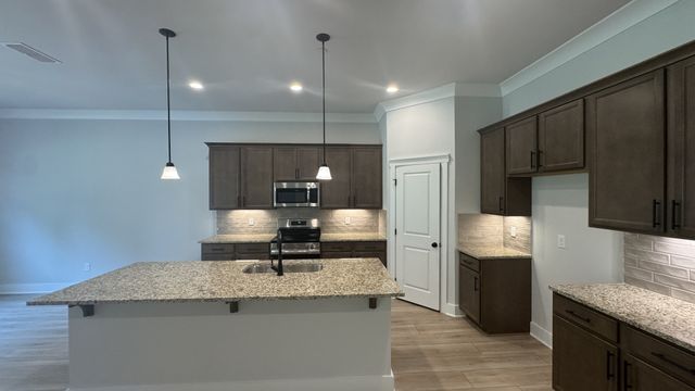 8663 Turnbull Dr, Pleasant View, TN 37146
