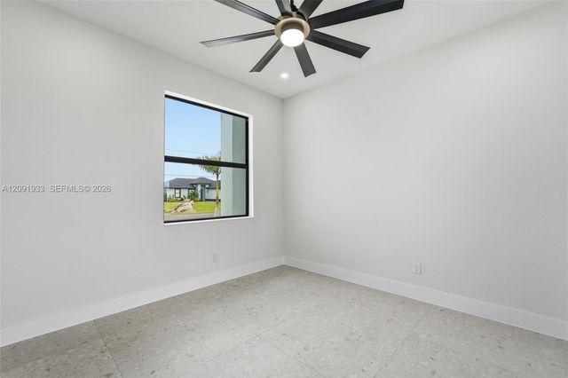321 NE 15th Terrace, Cape Coral, FL 33909
