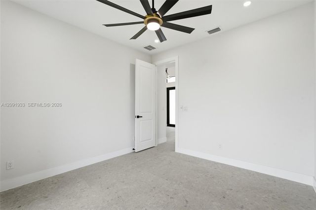 321 NE 15th Terrace, Cape Coral, FL 33909