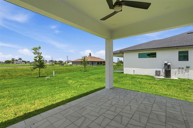 321 NE 15th Terrace, Cape Coral, FL 33909