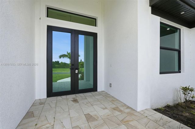 321 NE 15th Terrace, Cape Coral, FL 33909