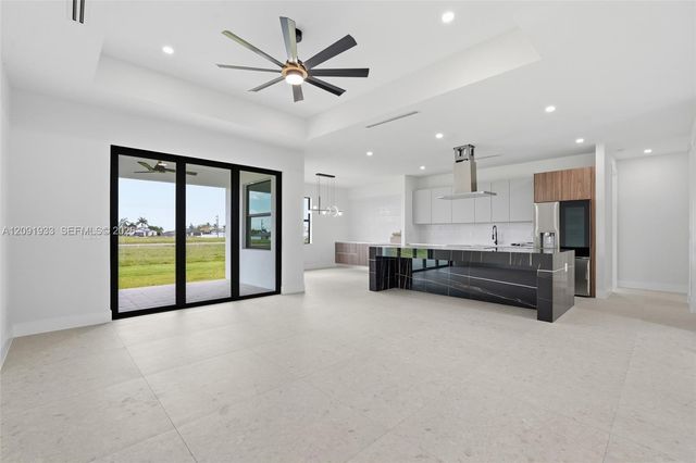 321 NE 15th Terrace, Cape Coral, FL 33909