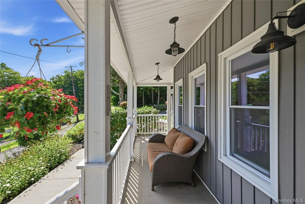 11 Crafts Road, Mahopac, NY 10512 — photo 4
