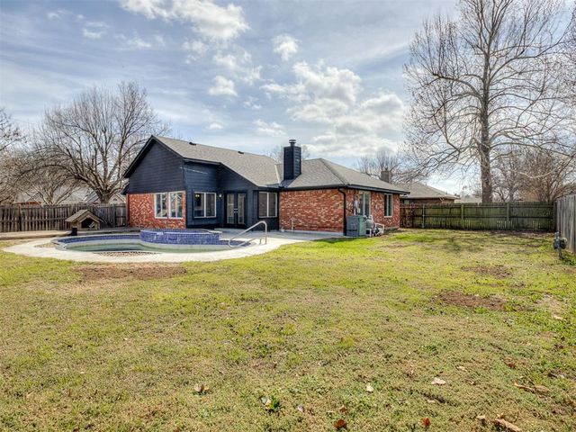 516 Winston Drive, Norman, OK 73072