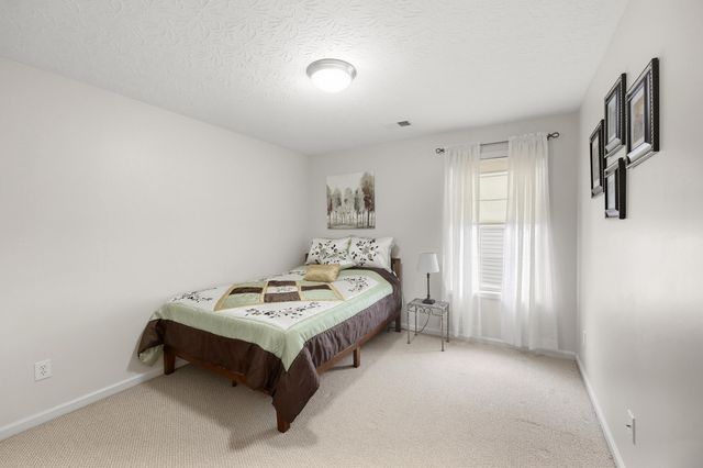 4536 Pebble Brook Circle, Lexington, KY 40509