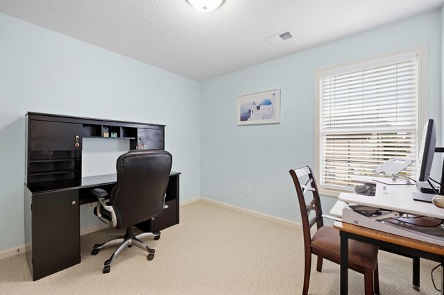4536 Pebble Brook Circle, Lexington, KY 40509