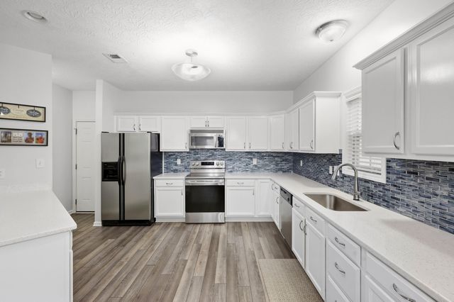 4536 Pebble Brook Circle, Lexington, KY 40509