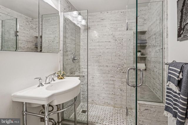 3900 TUNLAW RD NW #518, Washington, DC 20007