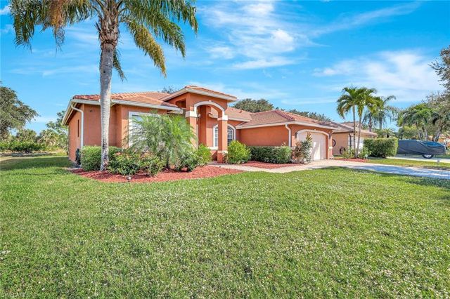 721 Grand Rapids BLVD, Naples, FL 34120