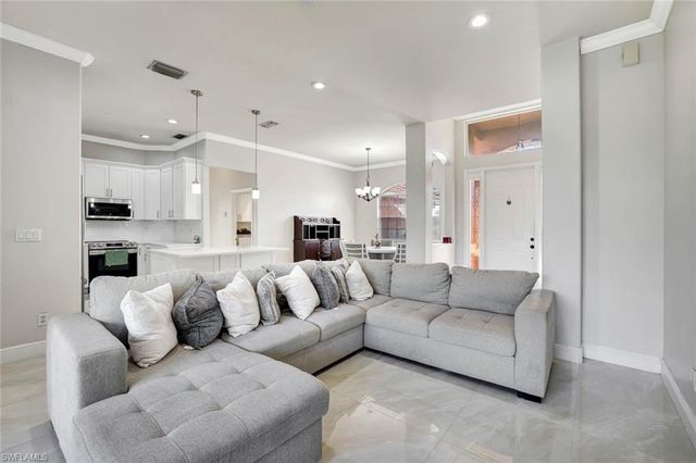 721 Grand Rapids BLVD, Naples, FL 34120