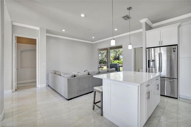 721 Grand Rapids BLVD, Naples, FL 34120