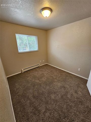 318 Bonnie Court, Colorado Springs, CO 80916