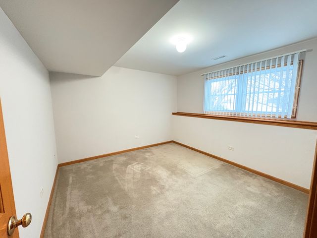 424 N Aspen Drive, Cortland, IL 60112