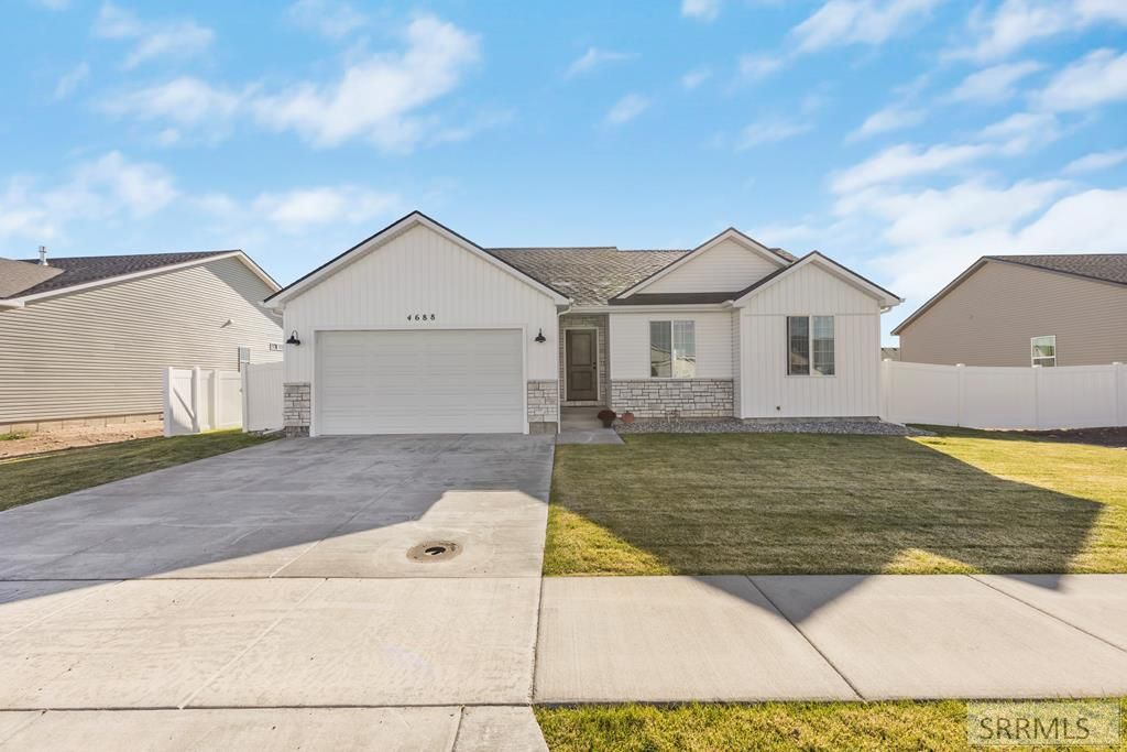 4688 N Weatherby Way, Idaho Falls, ID 83401