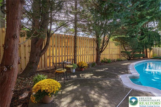 1013 North Marshall Street, Allentown City, PA 18104