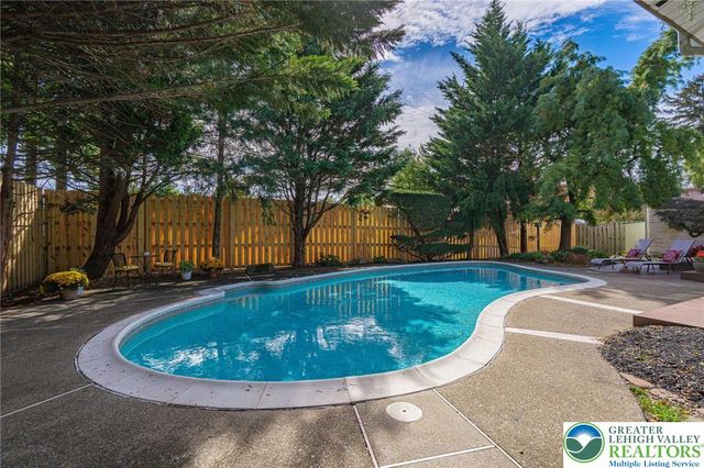 1013 North Marshall Street, Allentown City, PA 18104