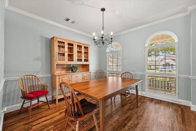 425 Chippendale Drive, Heath, TX 75032