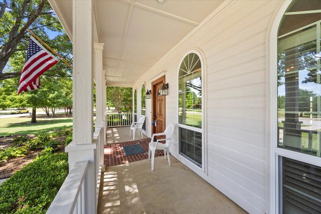 425 Chippendale Drive, Heath, TX 75032