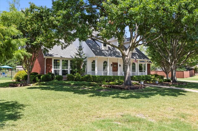 425 Chippendale Drive, Heath, TX 75032