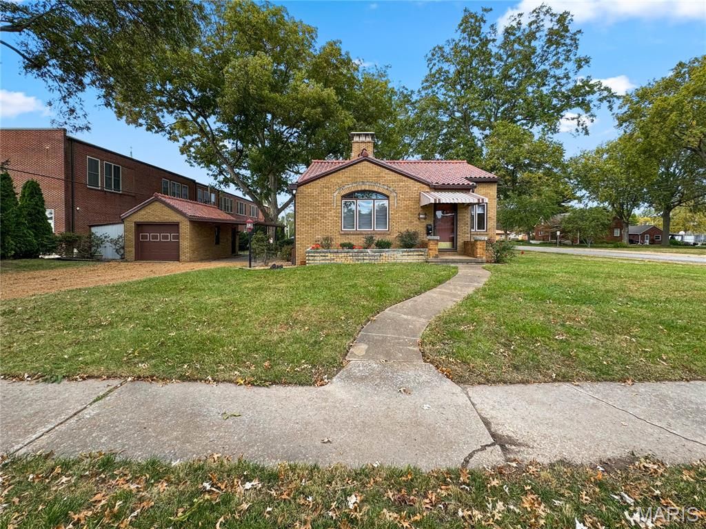 13 N Jackson Street, Millstadt, IL 62260